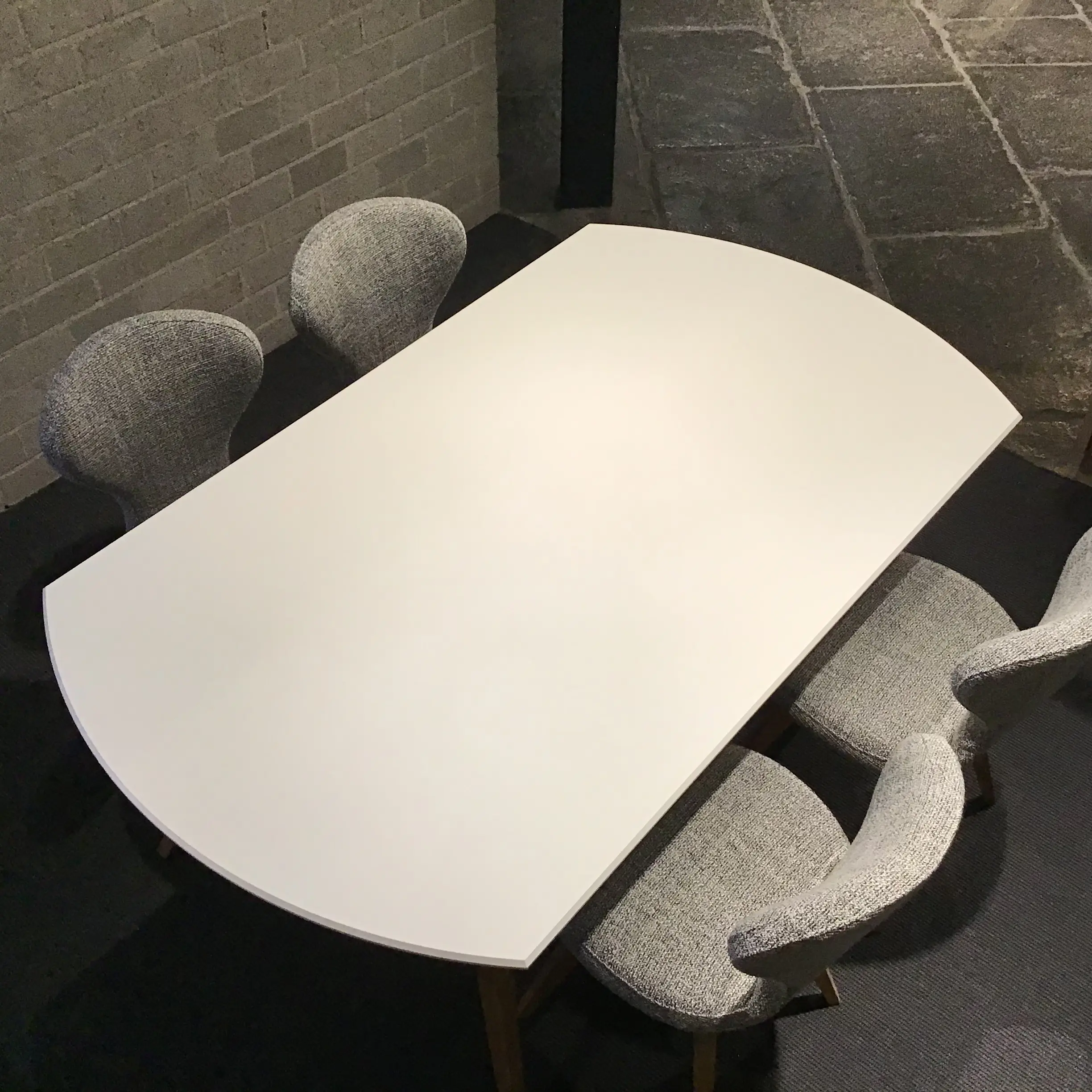 Mmood – tafel verlengbaar met 4 stoelen