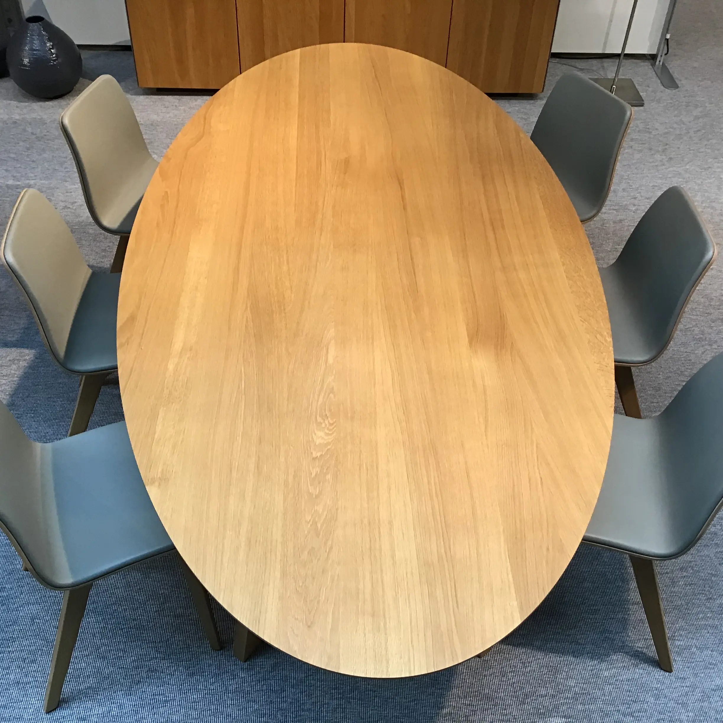 Zeitraum – tafel met 6 stoelen